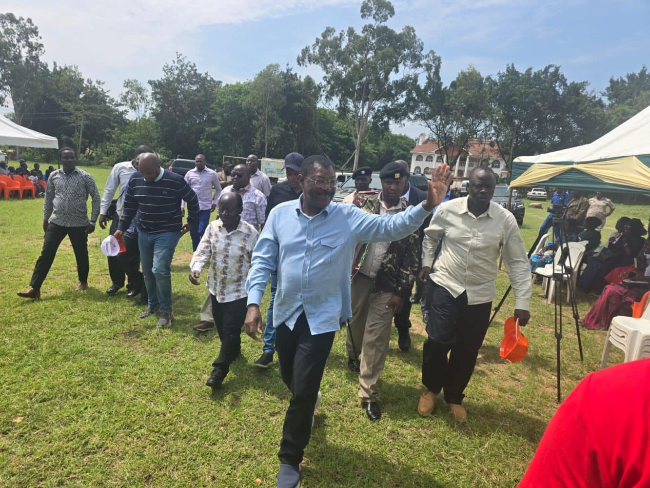 Moses Wetang’ula speaking at Kanyadhiang SDA Church in Homa Bay County.