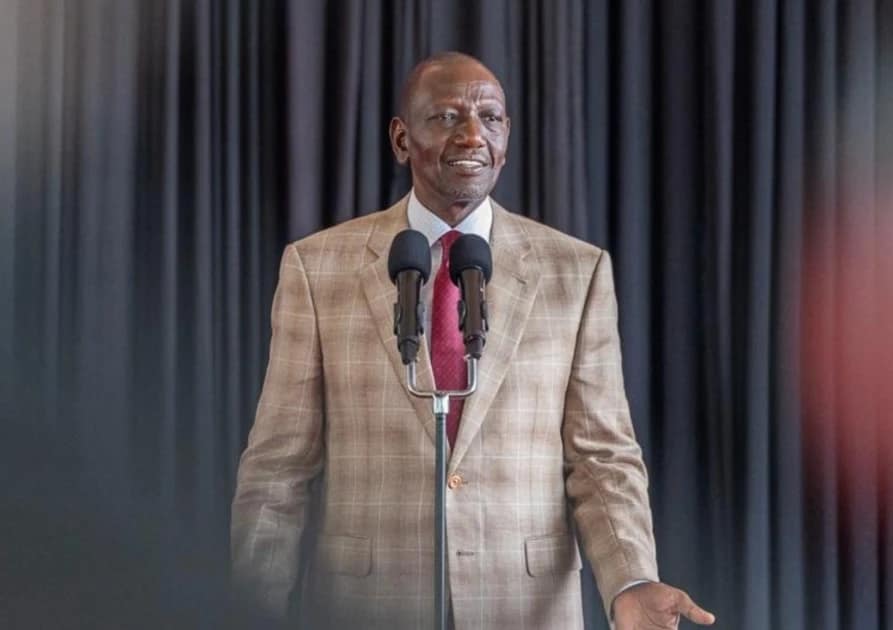 President William Ruto addresses Bungoma grassroots leaders during a meeting at State House Nairobi